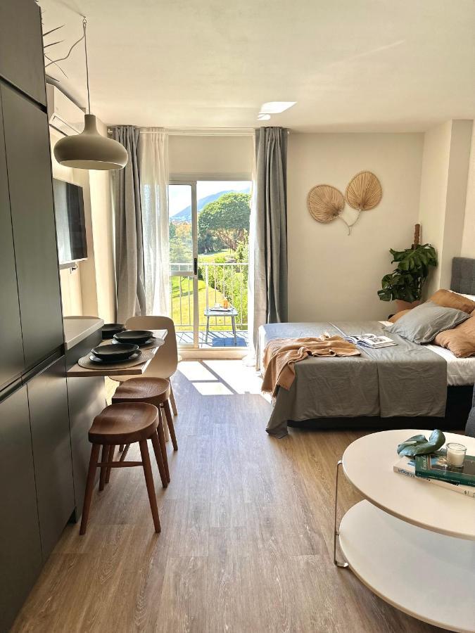 Minerva Estudio Suite La Biznaga , Beach And Pool Benalmadena Exterior photo